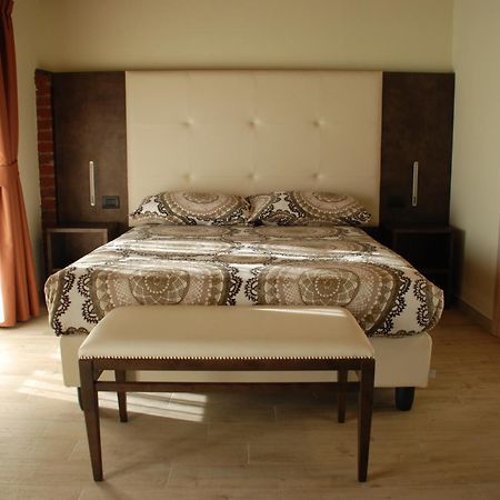 Agriturismo Le Risaie Basiglio Habitación foto